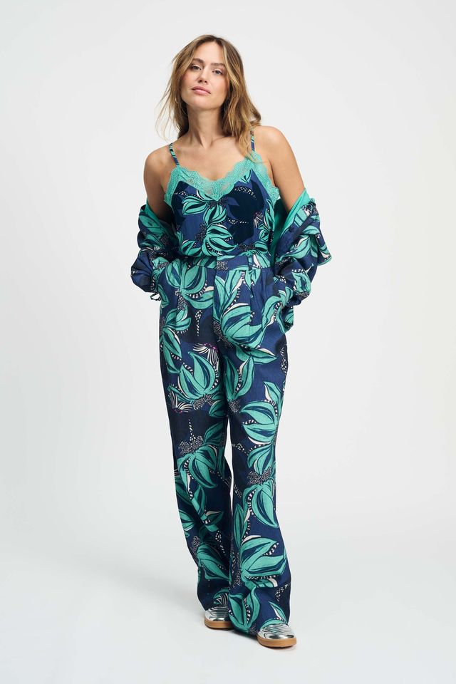 POM CAMI | Delicacy Green - Darling & Domain