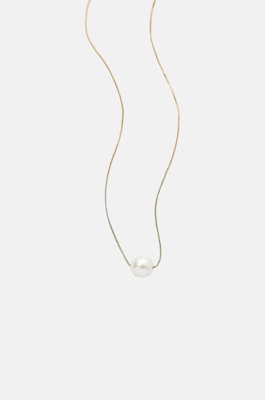 Olive and Piper Drew Pendant Necklace.