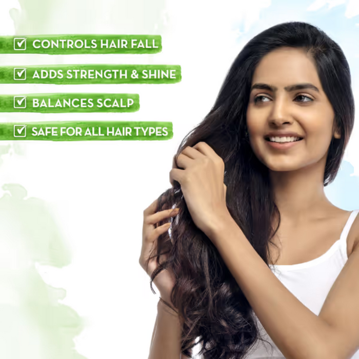 Mamaearth Onion Hair Oil for Men & Women with Onion & Redensyl for Hair Fall Control, Hair Growth Oil for Hair Fall - 100ml