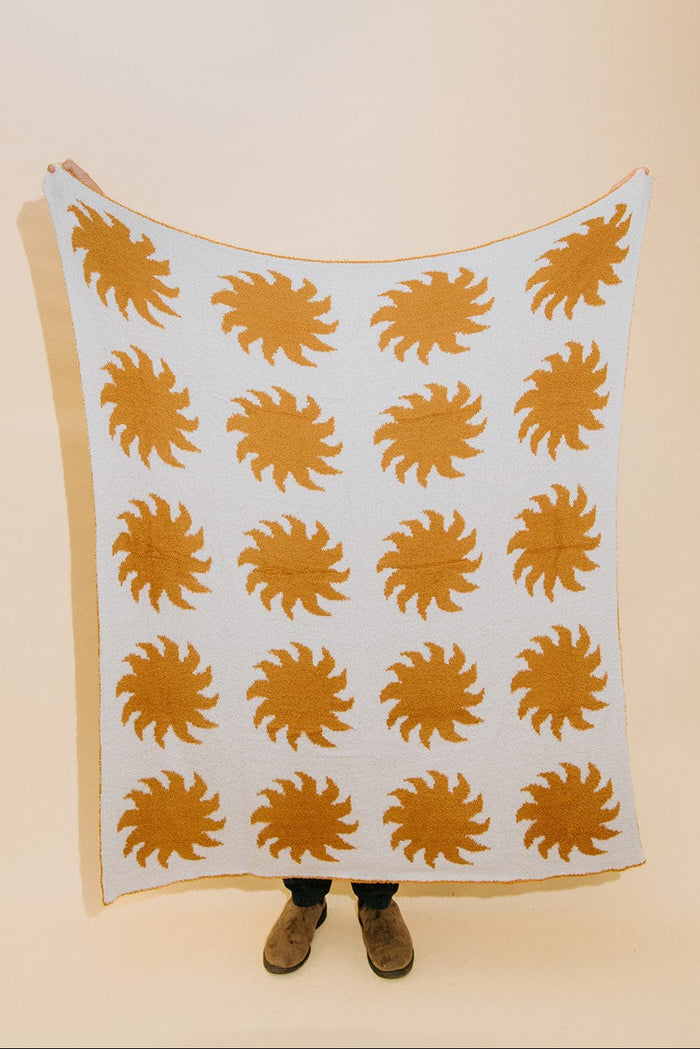Sundream Sun Plush Throw - Buckhorn Brown