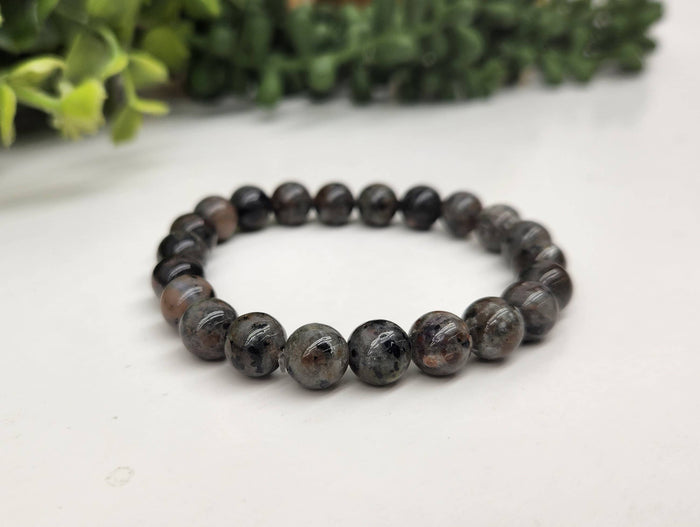 Yooperlite Stretchable Bracelet 8mm (UV Light-Fluorescence)
